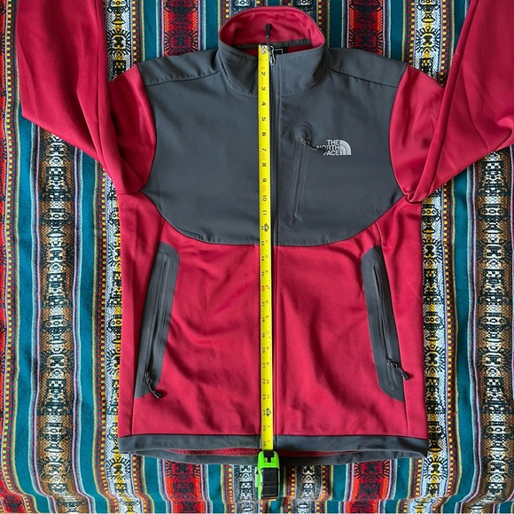 The North Face Polyester Jacket S/P - Picture 7 of 9